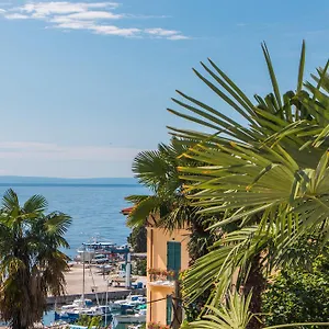 Apartment Sunny Anamaria, Opatija